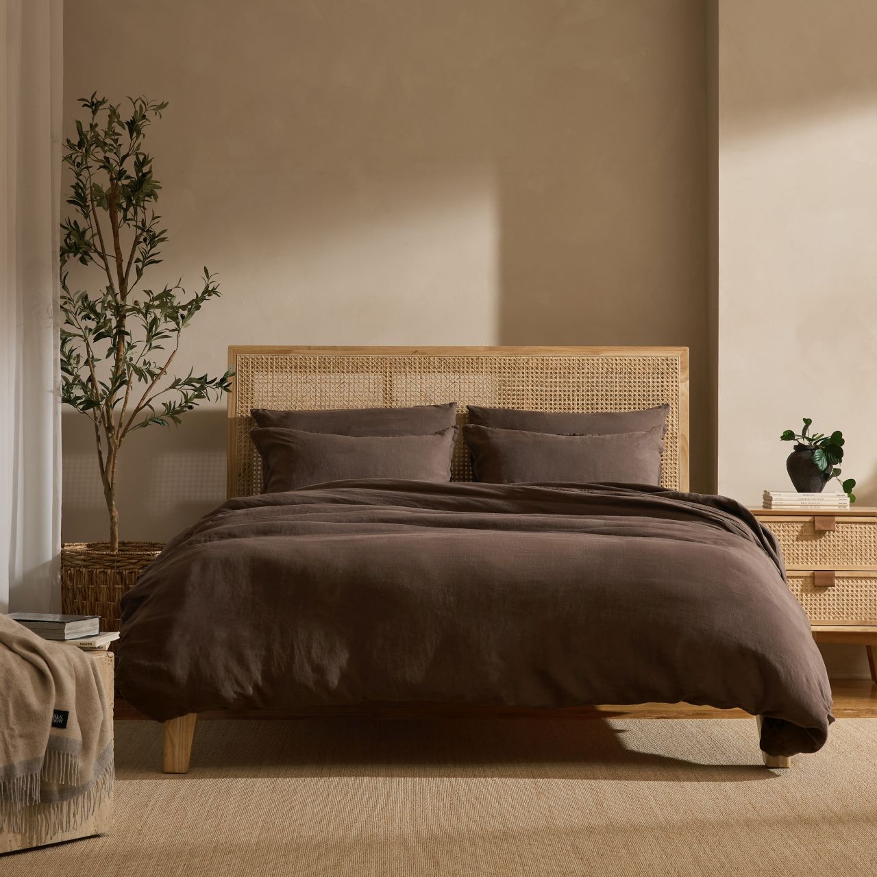 Cocoon™ European Linen Fitted Sheet