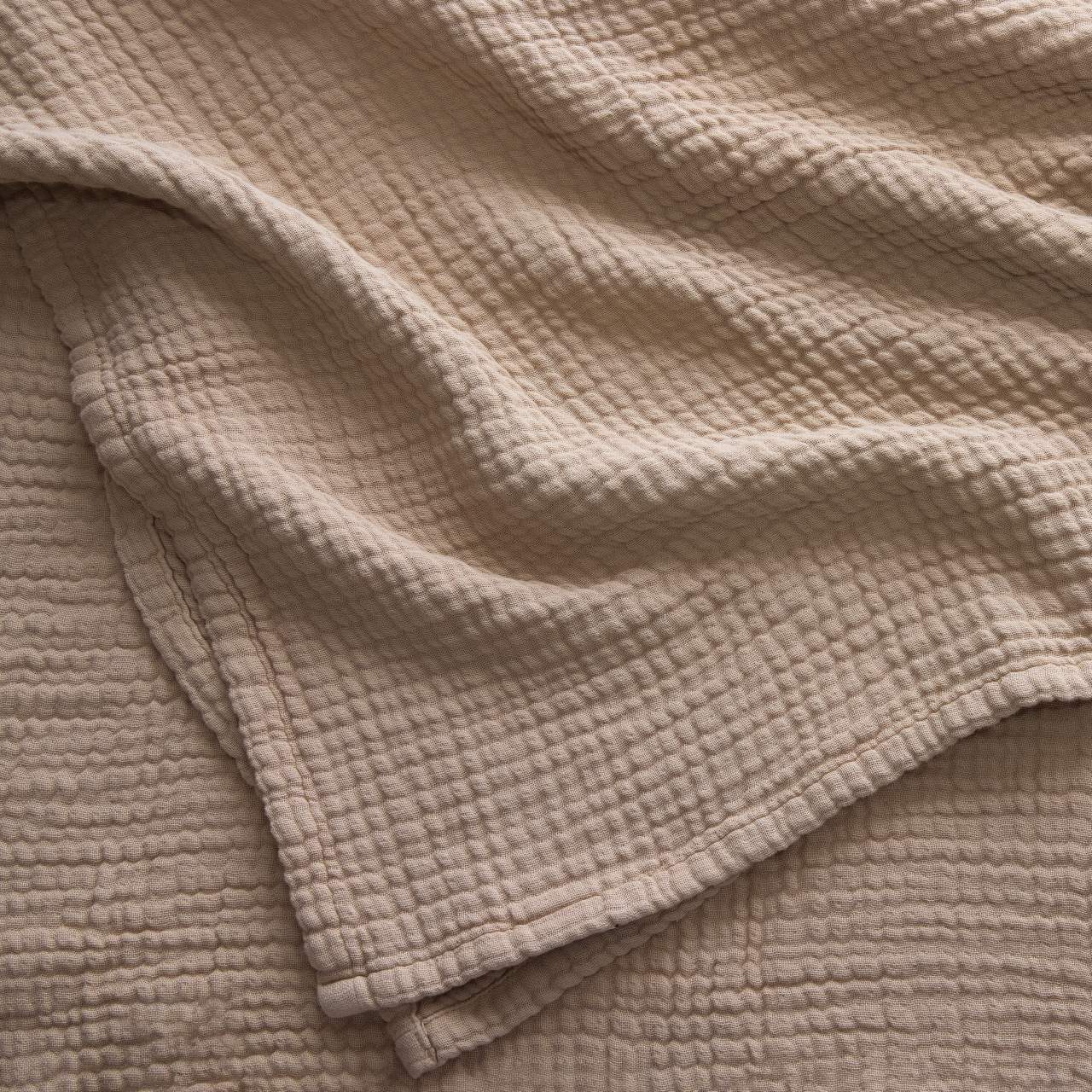 Cocoon™ Muslin Blankets & Bedding