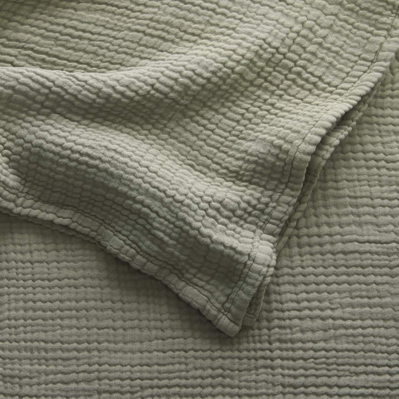 Cocoon™ Muslin Blankets & Bedding