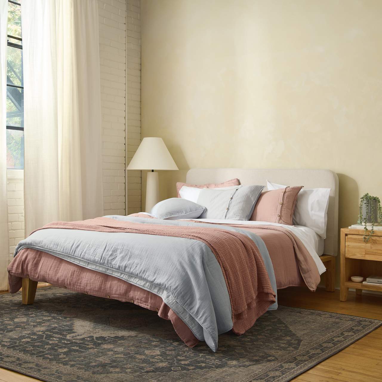 Cocoon™ Muslin Blankets & Bedding
