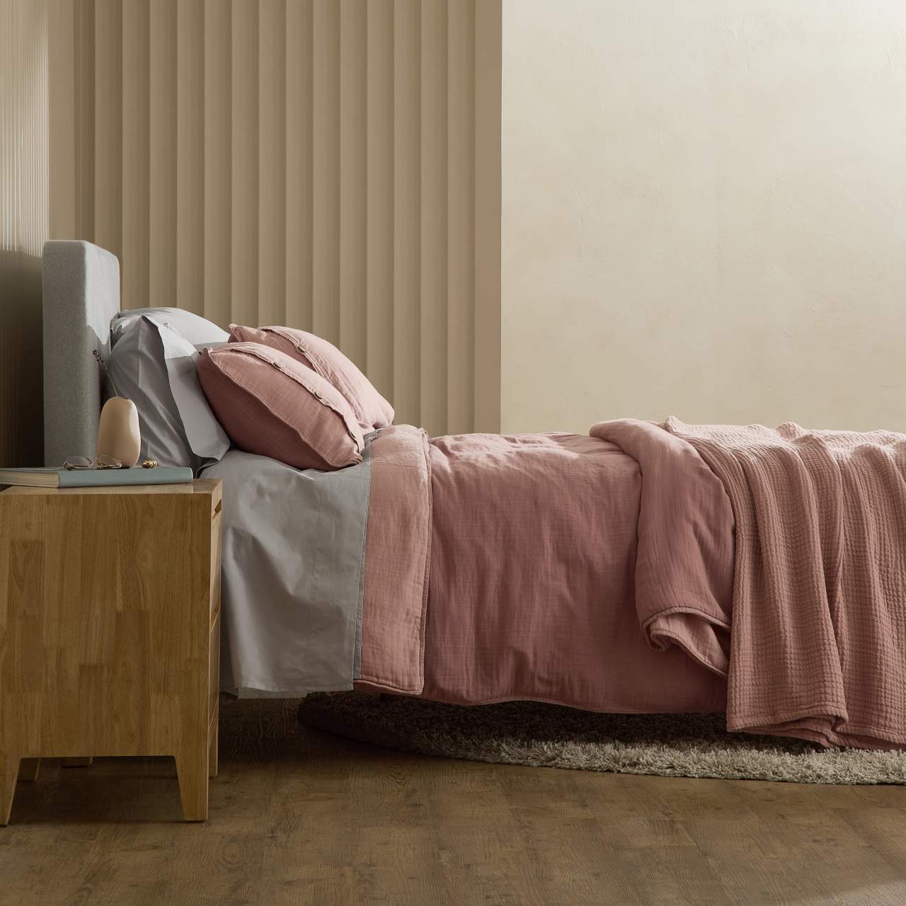 Cocoon™ Muslin Blankets & Bedding