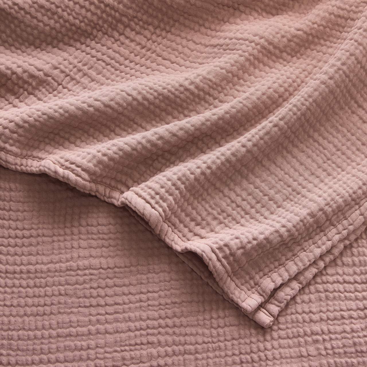 Cocoon™ Muslin Blankets & Bedding