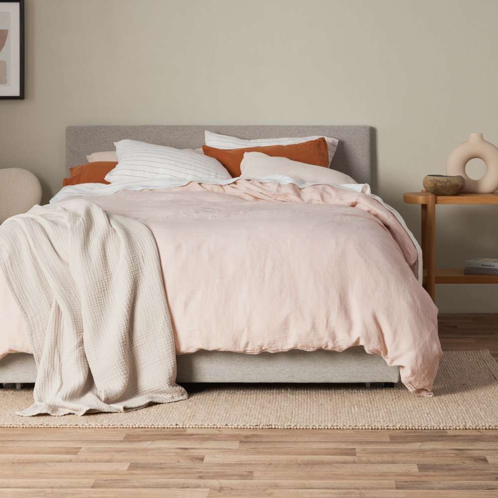 Cocoon™ Muslin Blankets & Bedding
